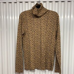 Brand new J Crew women’s turtleneck